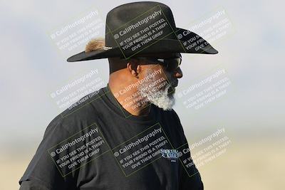 media/Jan-15-2026-Racers Edge (Thu) [[dfebeb70ab]]/1-Around the Pits-Track Walk/